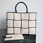 Bottega Veneta Large Arco Tote Bag Natural/Black 46x34x12cm - 1