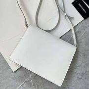 Dolce & Gabbana Calfskin DG Logo White Bag 16x20x5.5cm - 3