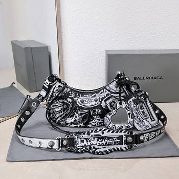 Balenciaga Le Cagole Black And White Graffiti 26x12x6cm