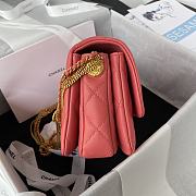 Chanel Flap Bag Lambskin Pink 20x15x9cm - 5