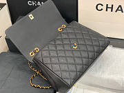 Chanel Flap Bag Caviar Black Gold 35x22x12cm - 4