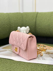 Chanel Mini Flap Bag Pink Lambskin Gold 20x14x8cm - 4