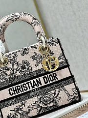 Dior Medium Lady D-lite Powder Pink 24 x 20 x 11 cm - 6