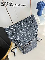 Louis Vuitton LV Roll Top Backpack Charcoal 29 x 42 x 15 cm - 4