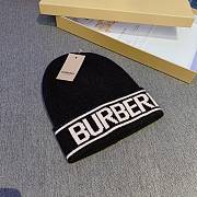 Burberry Beanie  - 4