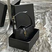 YSL Le 5 A 7 Hobo Bag in Lizard Shiny Leather Black 23x16x6.5cm - 4