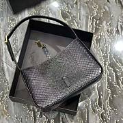 YSL Le 5 A 7 Hobo Bag in Lizard Shiny Leather Black 23x16x6.5cm - 6