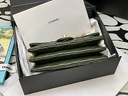 Chanel Flap Bag Lambskin Khaki Green Gold 22x13x4.5cm - 5