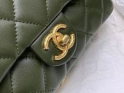 Chanel Flap Bag Lambskin Khaki Green Gold 22x13x4.5cm - 2