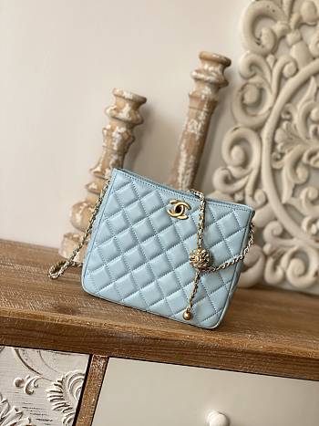 Chanel 22S Pearl Hobo Bag Lambskin Blue 19x17x8.5cm
