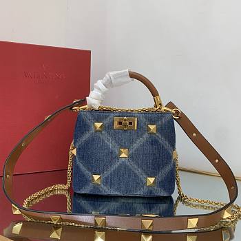 Valentino Garavani Roman Stud Denim Bag 21x17x14cm