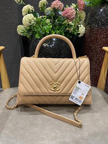 Chanel Coco Handle Chevron Beige Gold Caviar 29x18x12cm