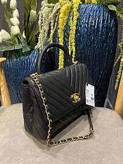 Chanel Coco Handle Chevron Black Gold Caviar 29x18x12cm - 4