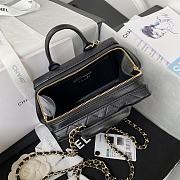 Chanel Vanity Case Calfskin & Gold-Tone Metal Black 15x20.5x10.5cm - 4