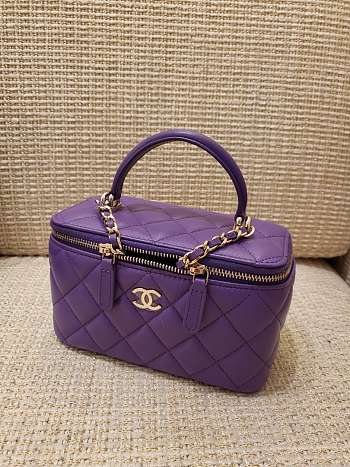 Chanel 22A Top Handle Vanity Purple 18cm