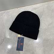 Louis Vuitton LV Headline Beanie Black - 4