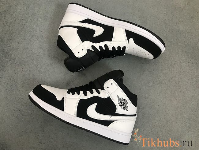 Nike Air Jordan 1 Mid Black White Diamond - 1