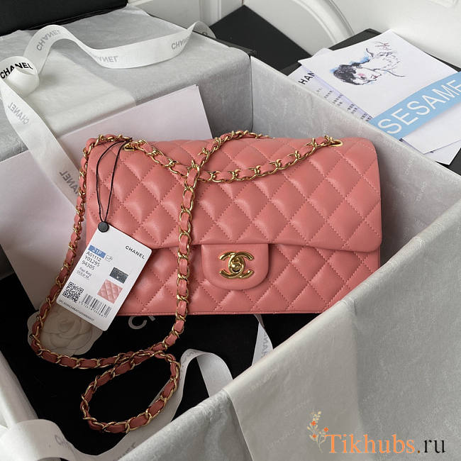 Chanel Lambskin & Gold-Tone Metal Bright Pink 25x15x6cm - 1