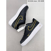 Nike Air Force 1  LV8 - 2