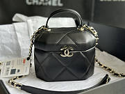 Chanel Vanity Case Black 16.5x15.5x11.5cm - 1