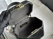 Chanel Vanity Case Black 16.5x15.5x11.5cm - 5