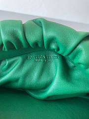 Bottega Veneta The Chain Pouch Green 31x12x16cm - 2