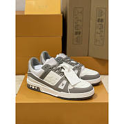 Louis Vuitton LV Trainer Sneaker Low White Gray  - 1