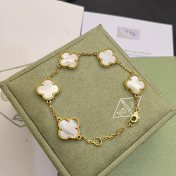 Van Cleef & ArPels Vintage Alhambra Bracelet Gold