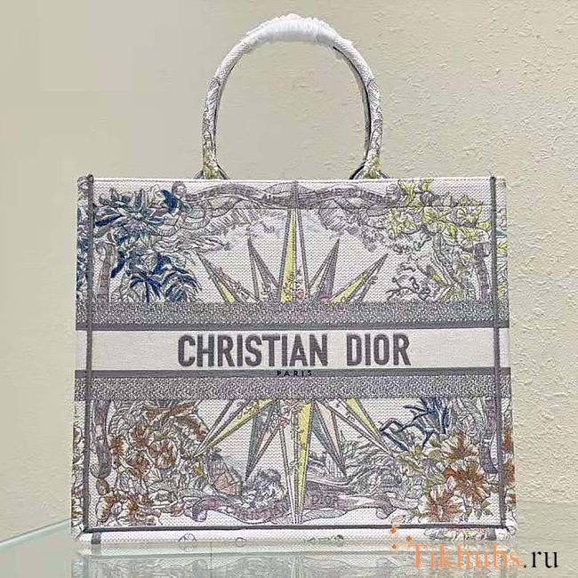 Dior Large Book Tote White Multicolor Rêve D’Infini Embroidery 42 x 35 x 18.5 cm - 1