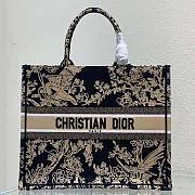 Dior Large Book Tote Black Jardin D’Hiver Embroidered Cotton 42 x 35 x 18.5 cm - 1