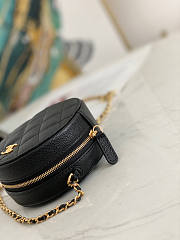 Chanel Round Black Caviar Bag 12x12x4.5cm - 4