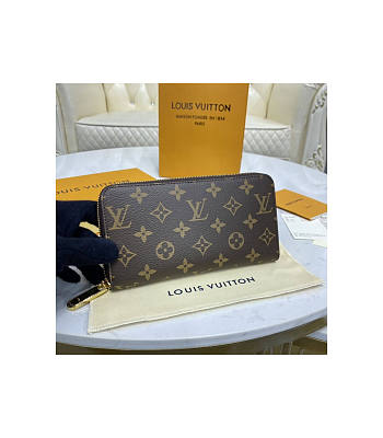 Louis Vuitton LV Monogram Zippy Wallet Red 19.5 x 10.5 x 2.5 cm