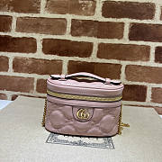 Gucci GG Matelassé Top Handle Mini Bag Pink 16x10.5x5cm - 1