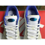 Nike SB Dunk Low GS Ivory Hyper Royal - 4