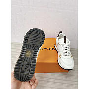 Louis Vuitton LV Run Away Leather Trainers White and Gold - 5