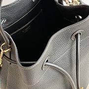 Burberry Grainy Leather Small TB Bucket Bag Black 26x26x16cm - 3