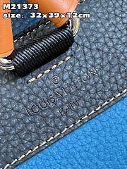 Louis Vuitton LV Christopher PM Denim Blue 32 x 39 x 12 cm - 6