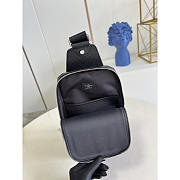 Louis Vuitton LV Avanue Sling Bag Black 20 x 31 x 10 cm - 2