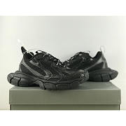 Balenciaga Runner Low Top Sneakers Black - 6