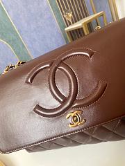 Chanel Flap Bag CC Maxi Brown 33x11x23cm - 2