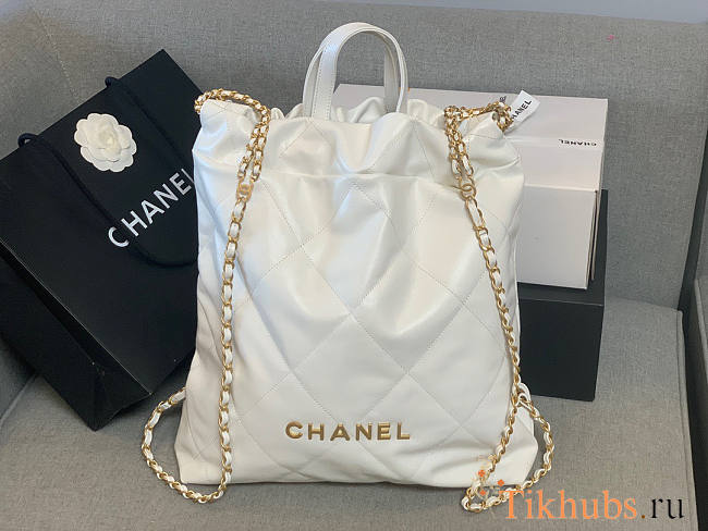 Chanel Large Backpack 22 White 51x40x9cm - 1