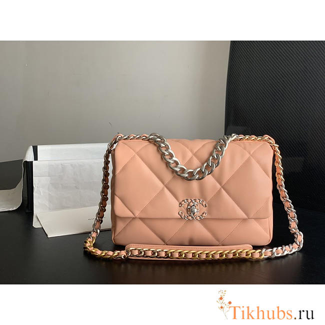 Chanel 19 Leather Handbag Pink 26x16x9cm - 1