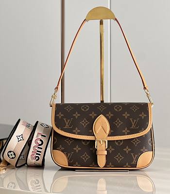 LV Diane Handbag 25x9x15cm