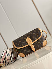 LV Diane Handbag 25x9x15cm - 4