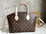 Louis Vuitton LV Boetie PM Monogram 25x23x14cm - 4