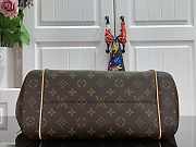 Louis Vuitton LV Totally Monogram Tote Bag 33 x 17 x 28.5 cm - 3