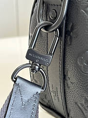 Louis Vuitton LV Keepall Bandouliere 25 Black 25x15x11cm - 2