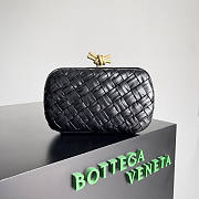 Bottega Veneta Knot Minaudiere Black 20x12x5.5cm - 1