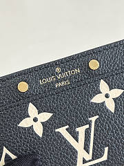 Louis Vuitton LV Card Holder Black 11x7.5cm - 2