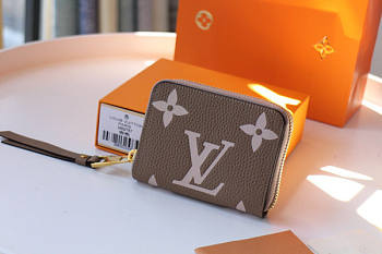 Louis Vuitton LV Zippy Coin Purse Grey 11x8.5x2cm